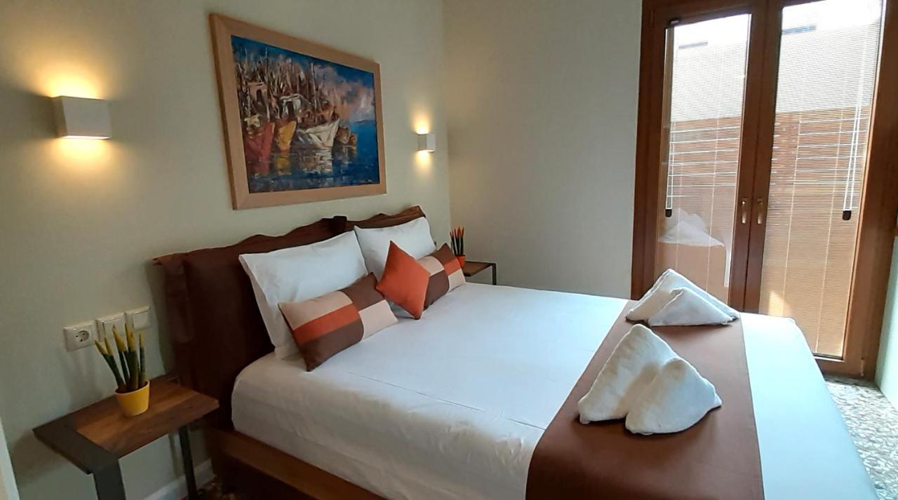 Andros 4 All Seasons Villas & Suites Ormos  Eksteriør billede