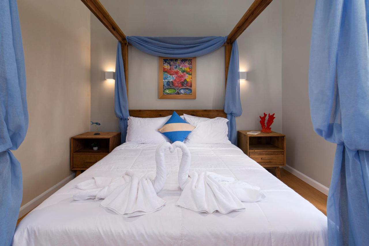 Andros 4 All Seasons Villas & Suites Ormos  Eksteriør billede