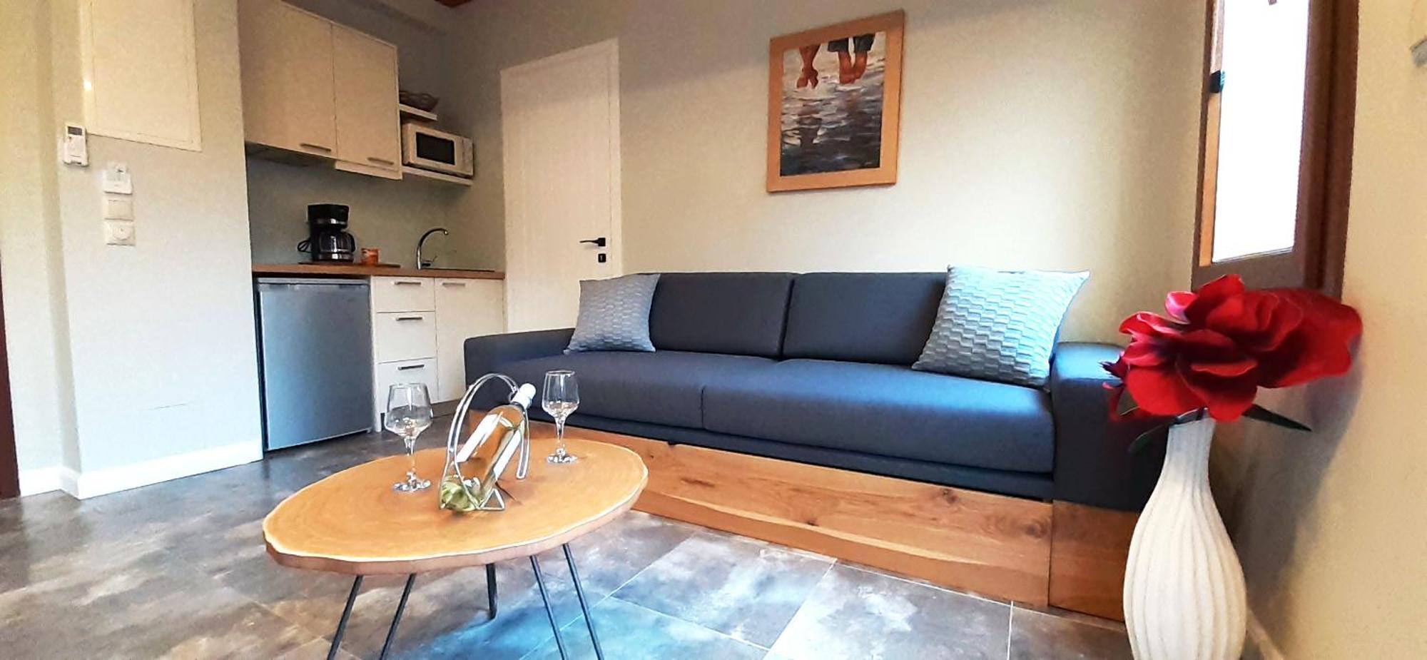 Andros 4 All Seasons Villas & Suites Ormos  Værelse billede